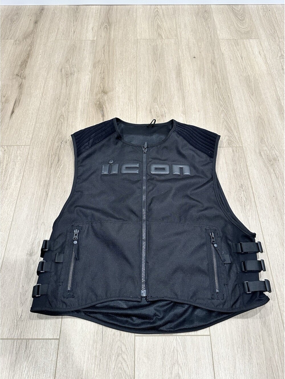 Icon Brigand Tactical Vest Size Men's 2XL 3XL Armored Back Protector Motorcycle